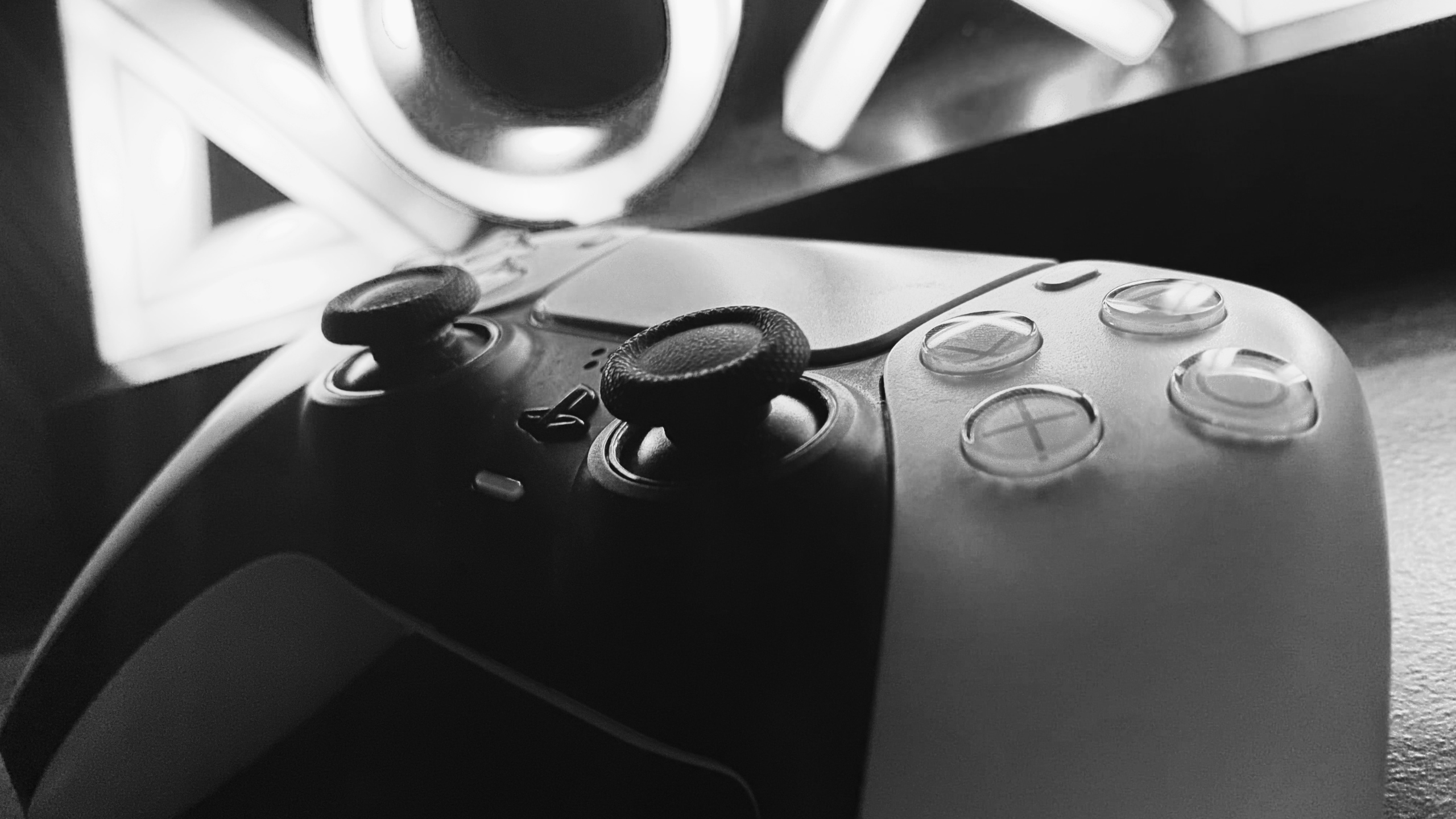 MonoChrome ps5 controller