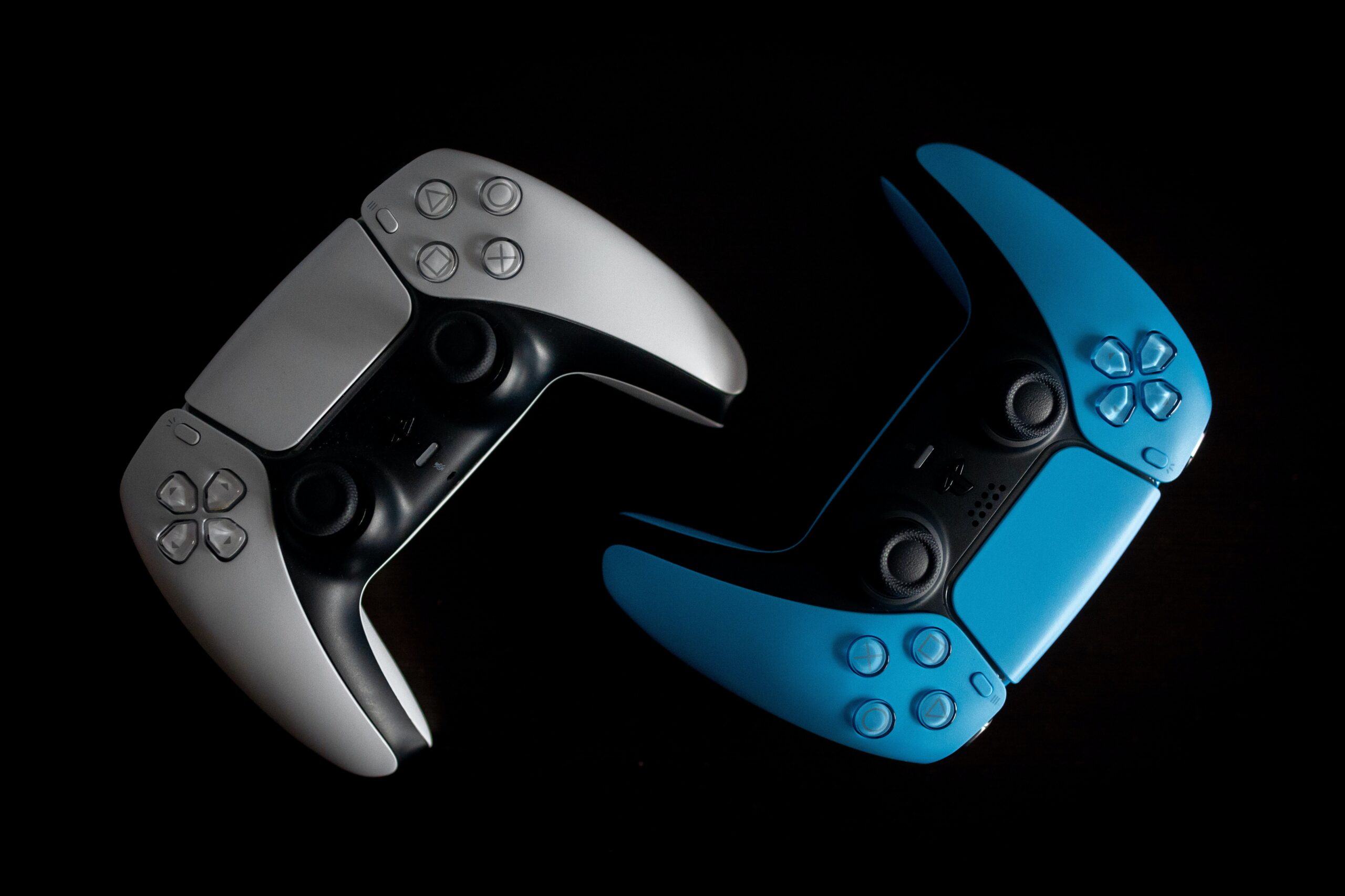 Two PS5 Controller Wallpaper